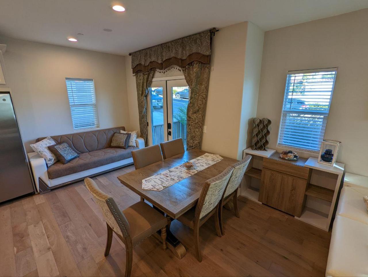 Modern Comfort, Prime Location, 360 Views, 4 Bedroom Entire House San Diego Eksteriør billede